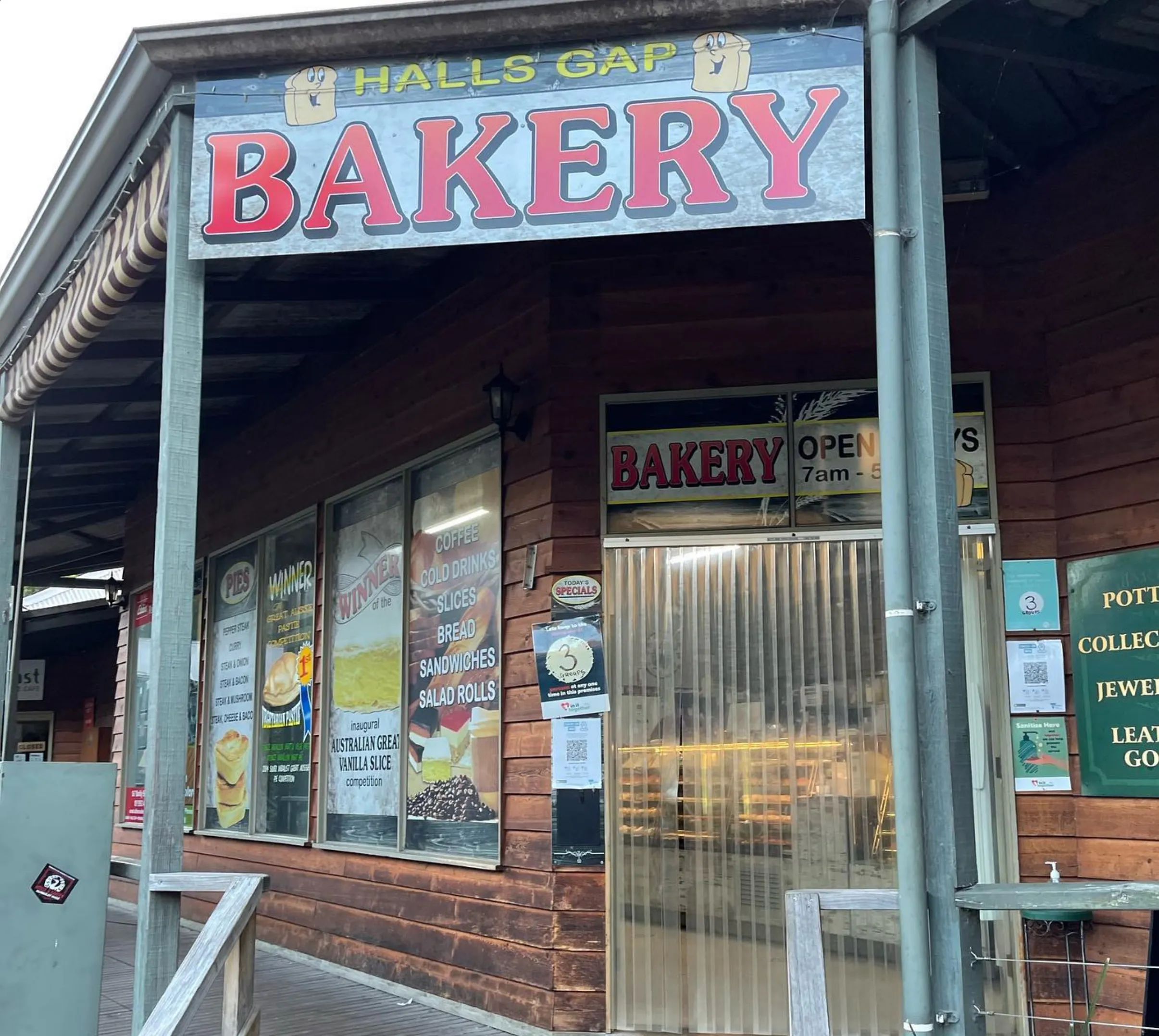 Halls Gap Bakery
